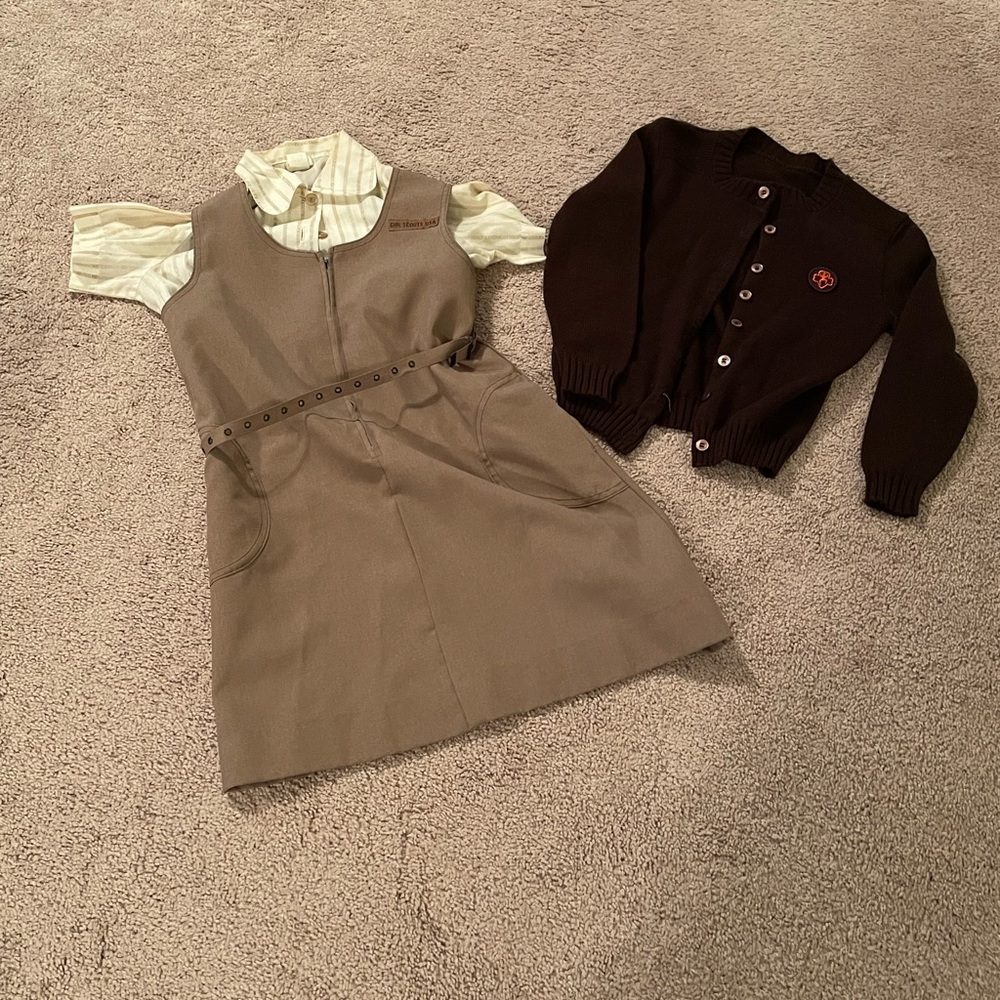 Vintage USA made Girls Scouts Brownies cardigan sweater Girl Scouts USA uniform